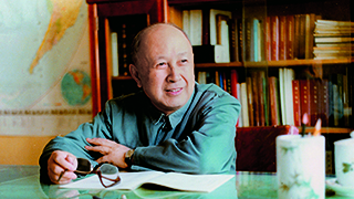 錢學(xué)森：外國人能搞的，中國人為什么不能搞？