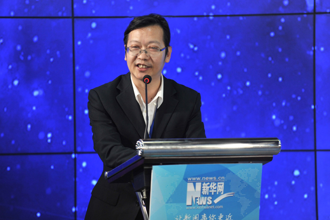 新華網(wǎng)副總裁、財經(jīng)總監(jiān) 楊慶兵
