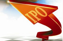 除了進(jìn)一步提前招股說明書預(yù)先披露時(shí)點(diǎn)，實(shí)行受理即披露，以期加強(qiáng)社會(huì)監(jiān)督外，未來新股的審核速度也有望大大加快。 　　民生證券研究院副院長(zhǎng)管清友：審核制逐步向注冊(cè)制的過渡，3個(gè)月即為過渡階段時(shí)點(diǎn)，亦為未來申報(bào)發(fā)行時(shí)點(diǎn)，監(jiān)管層自我約束向市場(chǎng)化轉(zhuǎn)變。