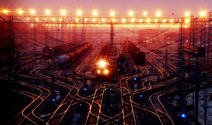 經(jīng)濟(jì)結(jié)構(gòu)轉(zhuǎn)型升級為經(jīng)濟(jì)發(fā)展釋放活力