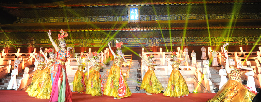 &ldquo;中國企業(yè)夢之隊&rdquo;網(wǎng)絡(luò)盛典開場舞《中國夢》