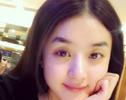 女星素顏照曝光：劉詩(shī)詩(shī)趙麗穎誰(shuí)是真美女？(圖)