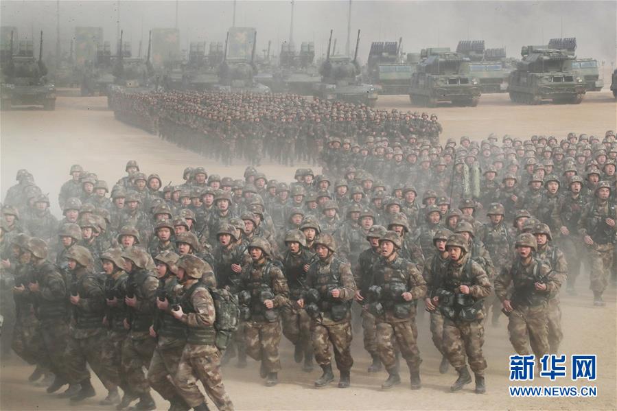 (自信中國·70年啟示錄·圖文互動(dòng))(3)富國強(qiáng)軍筑長城——從壯闊70年看中國強(qiáng)軍