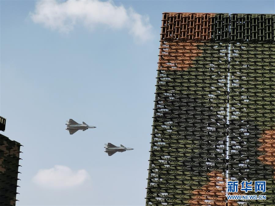 （圖文互動）（2）空軍航空開放活動&ldquo;第一現(xiàn)場&rdquo;透射強國興軍新航跡