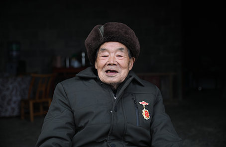 &ldquo;死守陣地，決不能后退一寸&rdquo;&mdash;&mdash;記抗美援朝老兵黃忠茂