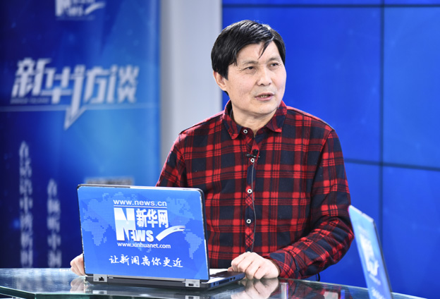 《凈潔乾坤》整個畫面以雪景為背景，表現(xiàn)的是東北大興安嶺那一帶的民族風情。這個畫的境界是指洗刷污濁，洗刷人間那些烏煙瘴氣的丑惡東西，意義深刻。