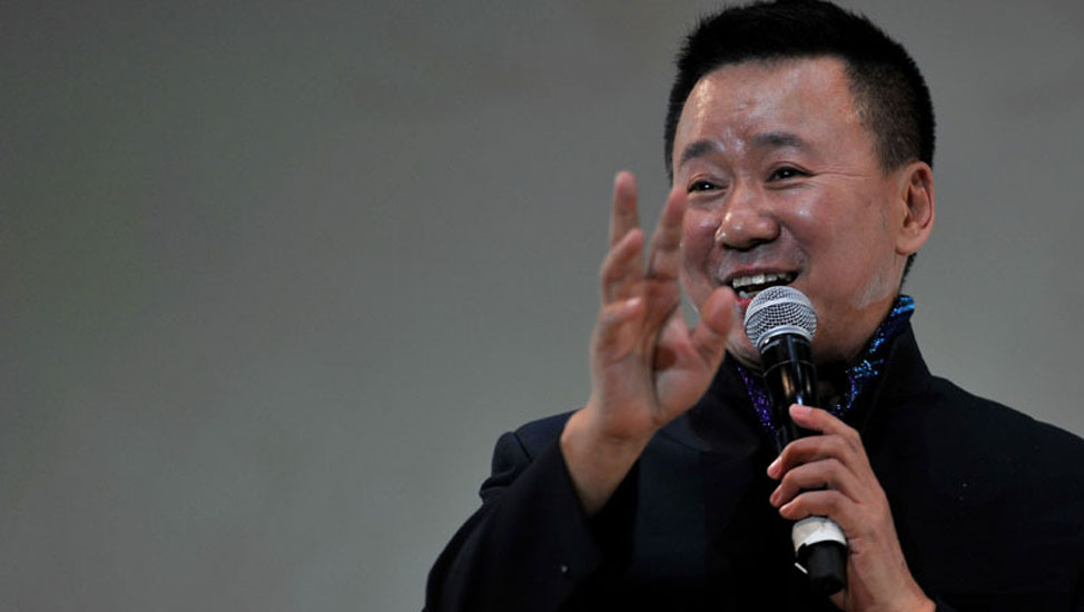 2月7日，卓林表演單口相聲《語(yǔ)言的魅力》