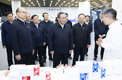 李強(qiáng)在黑龍江、吉林調(diào)研