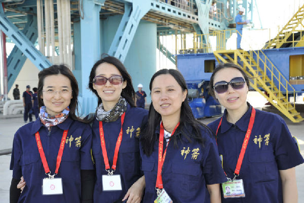 李文清，鄧舞燕，容易，劉立新