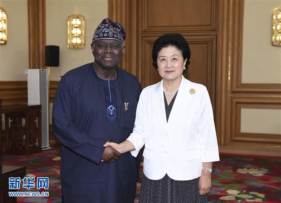 （XHDW）劉延?xùn)|會(huì)見聯(lián)合國人口基金執(zhí)行主任巴巴通德&middot;奧索蒂梅欣