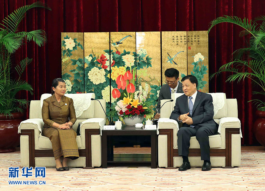 6月11日，中共中央政治局常委、中央書記處書記劉云山在福州會見來華出席金磚國家政黨、智庫和民間社會組織論壇的柬埔寨人民黨中央常委、副首相梅森安。新華社記者劉衛(wèi)兵攝