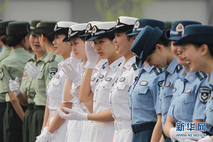 （建軍90周年&middot;90個(gè)第一&middot;圖文互動(dòng)）第一支預(yù)備役部隊(duì)：英姿勃發(fā)的國(guó)防新軍