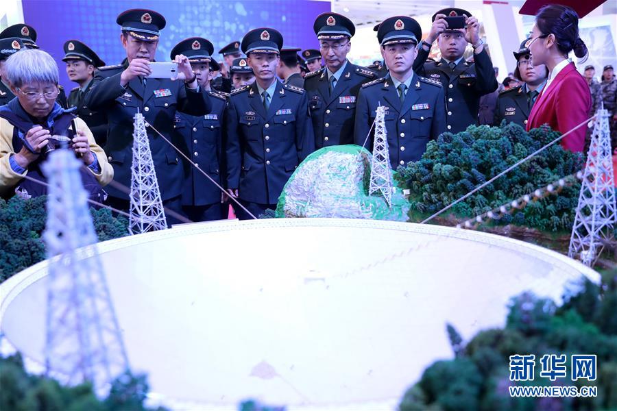 （十九大時光&middot;圖文互動）（1）向著夢想，奮進！&mdash;&mdash;來自&ldquo;砥礪奮進的五年&rdquo;大型成就展現(xiàn)場的報道 