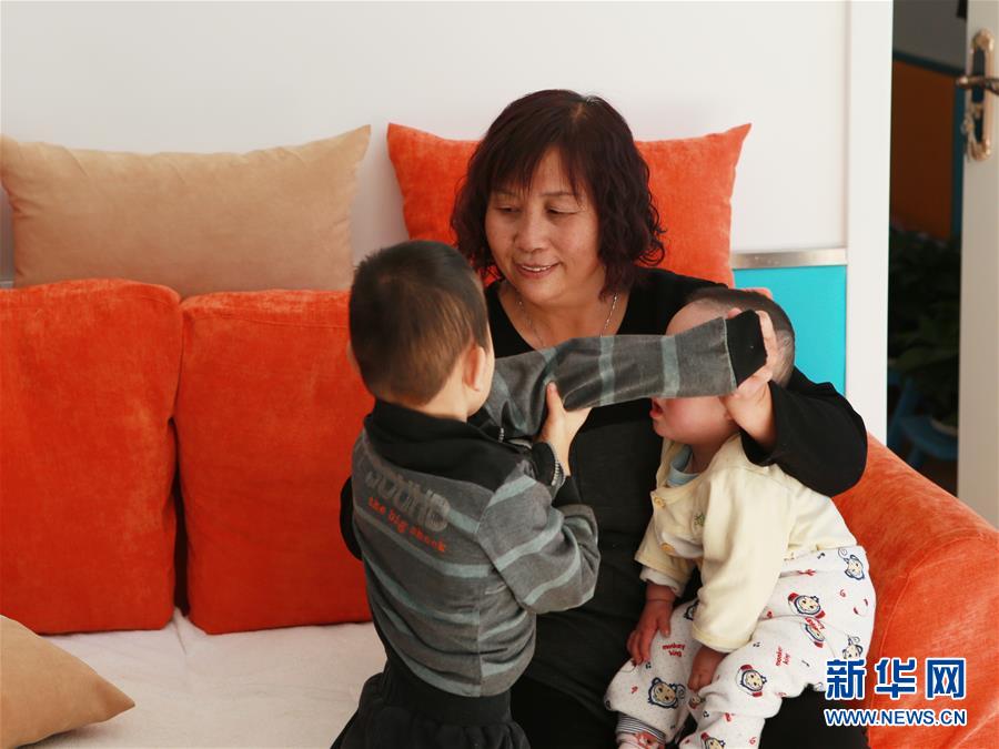 （奮進(jìn)新時(shí)代）（1）內(nèi)蒙古呼和浩特：&ldquo;大手牽小手&rdquo;的兒童福利院