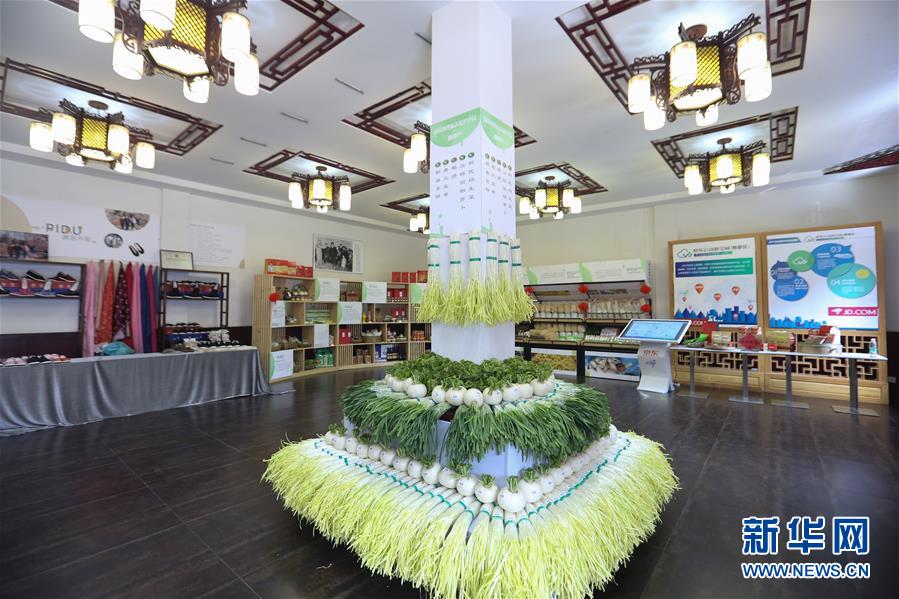 （新媒體專(zhuān)線）（7）我們對(duì)美好生活更加充滿(mǎn)信心&mdash;&mdash;習(xí)近平總書(shū)記春節(jié)前夕赴四川看望慰問(wèn)回訪記 