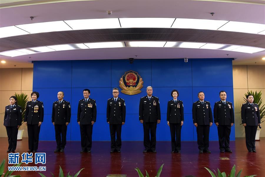 （在習近平新時代中國特色社會主義思想指引下&mdash;&mdash;新時代新氣象新作為&middot;新華全媒頭條&middot;圖文互動）（7）最濃是這中國紅&mdash;&mdash;北京市西城區(qū)弘揚紅墻意識深化改革發(fā)展紀實