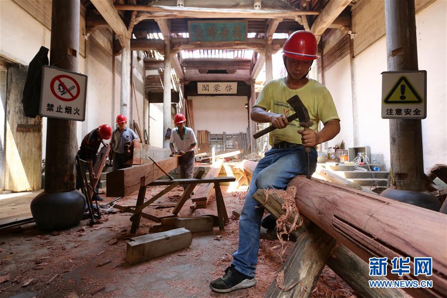 （新華全媒頭條&middot;搶救古民居&middot;圖文互動(dòng)）（7）當(dāng)古民居遇上城鎮(zhèn)化，如何留住鄉(xiāng)愁？