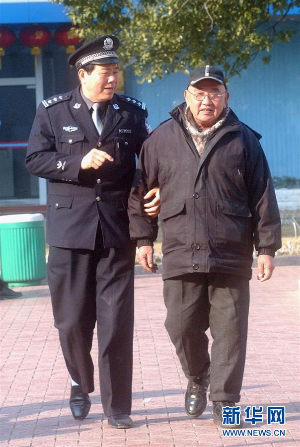 （改革先鋒風(fēng)采&middot;圖文互動(dòng)）（3）邱娥國(guó)：串百家門，認(rèn)百家人，知百家情，辦百家事 
