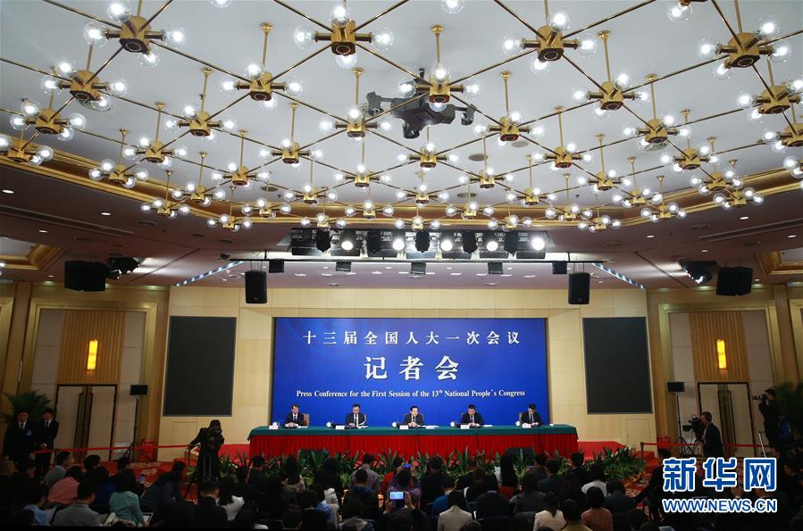 （兩會(huì)）（2）科技部部長萬鋼等就&ldquo;加快建設(shè)創(chuàng)新型國家&rdquo;答記者問