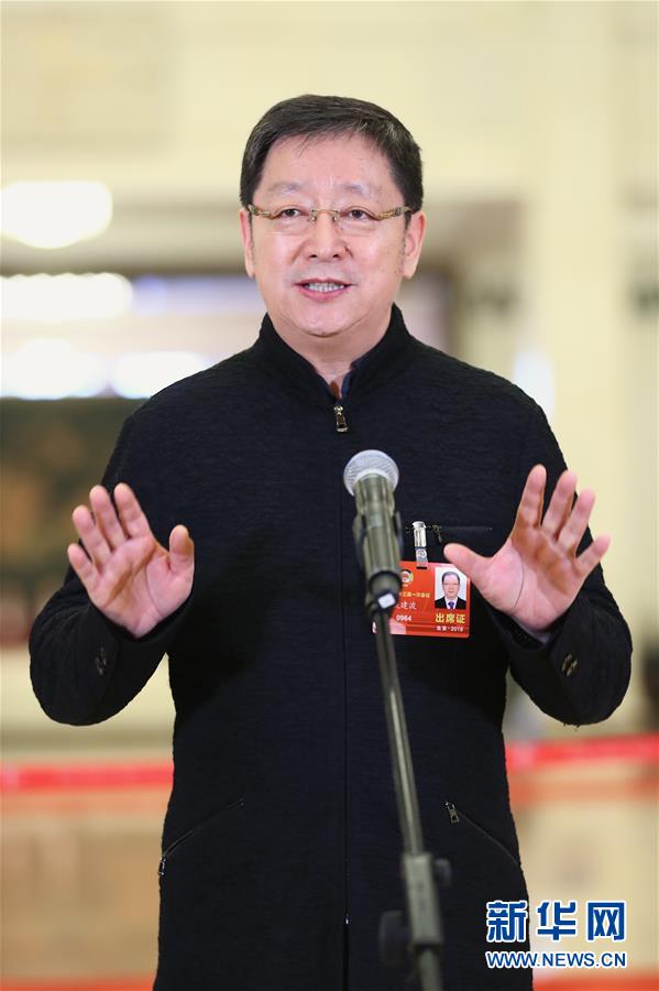 （兩會(huì)&middot;XHDW）（4）全國政協(xié)委員接受采訪