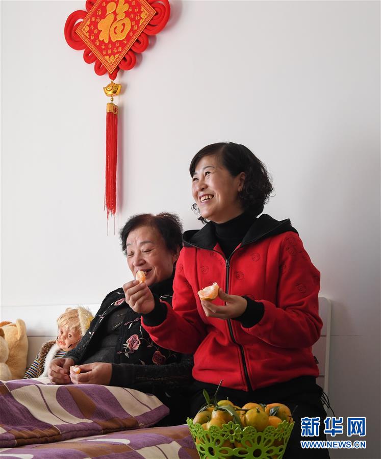 （新華全媒頭條&middot;圖文互動）（3）&ldquo;英雄之妻&rdquo;，為愛堅守19年