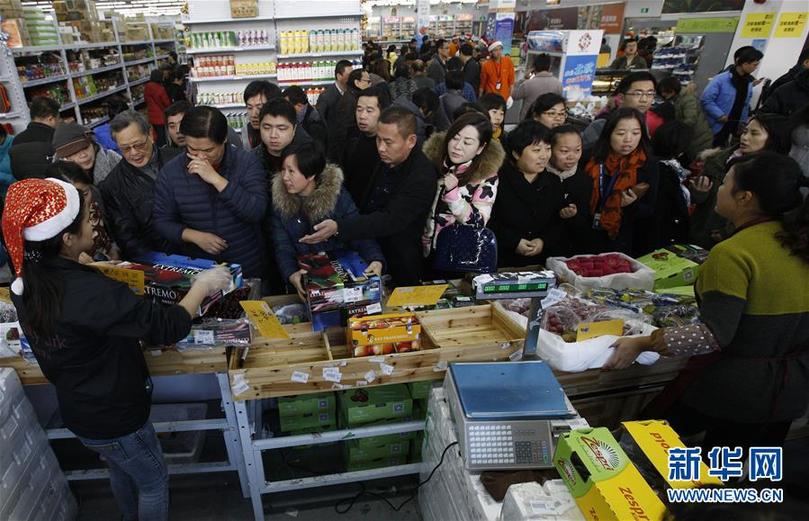 （新華全媒頭條&middot;兩會(huì)前夕看落實(shí)&middot;圖文互動(dòng)）（1）改革風(fēng)帆勁 創(chuàng)新逐浪高&mdash;&mdash;上海落實(shí)習(xí)近平總書記全國(guó)兩會(huì)重要講話精神紀(jì)實(shí)