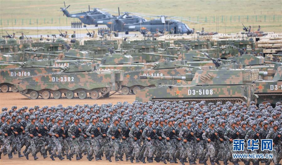 （新華全媒頭條&middot;強軍思想引領(lǐng)新征程&middot;圖文互動）（5）那一刻，我們光榮接受檢閱