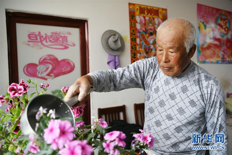 （壯麗70年&middot;奮斗新時代&middot;圖文互動）（3）&ldquo;光腚屯&rdquo;富了美了&mdash;&mdash;《暴風驟雨》原型地黑龍江元寶村振興見聞 