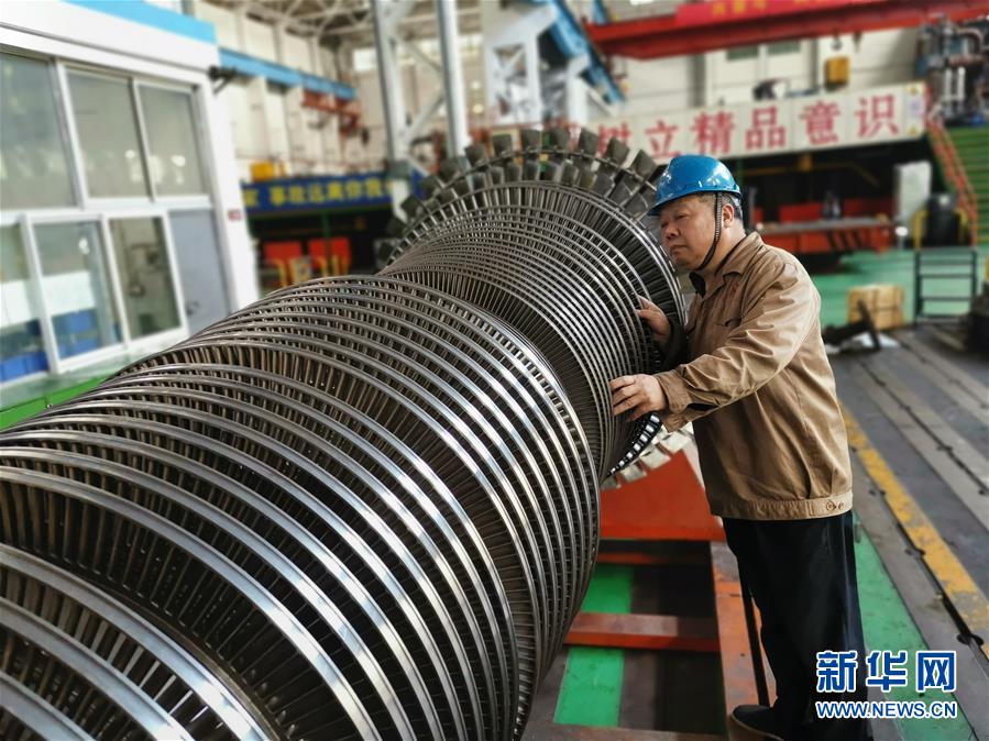 （勞動(dòng)者風(fēng)采&middot;圖文互動(dòng)）（1）練就毫厘&ldquo;繡花功&rdquo;&mdash;&mdash;記杭汽輪&ldquo;金藍(lán)領(lǐng)&rdquo;吳國(guó)林