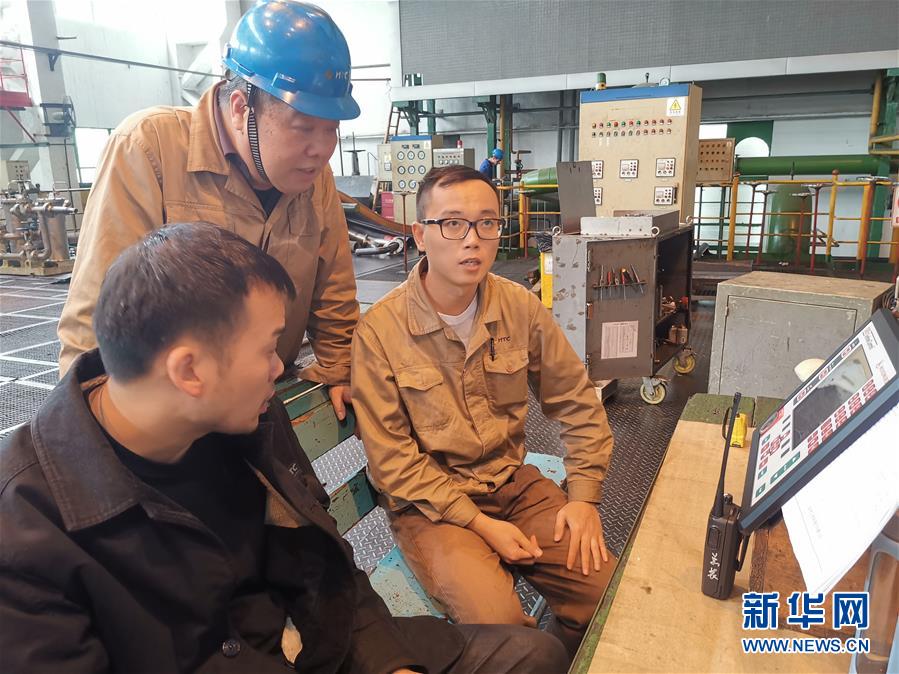 （勞動(dòng)者風(fēng)采&middot;圖文互動(dòng)）（2）練就毫厘&ldquo;繡花功&rdquo;&mdash;&mdash;記杭汽輪&ldquo;金藍(lán)領(lǐng)&rdquo;吳國(guó)林