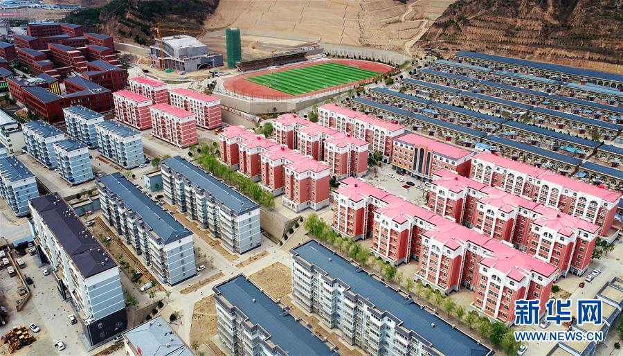 （新華全媒頭條&middot;圖文互動(dòng)）（14）鍛造領(lǐng)航復(fù)興的中流砥柱&mdash;&mdash;寫(xiě)在&ldquo;不忘初心、牢記使命&rdquo;主題教育即將啟動(dòng)之際