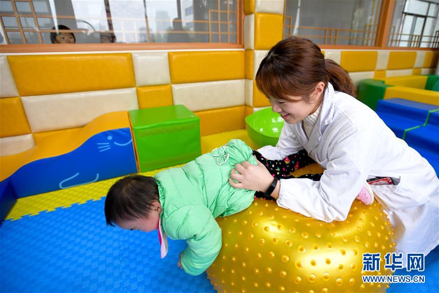 （新華全媒頭條&middot;圖文互動）（9）以人民健康為中心&mdash;&mdash;解讀健康中國行動