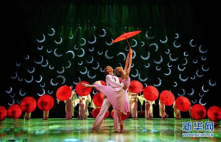 （新華全媒頭條&middot;圖文互動）（7）東方回旋曲&mdash;&mdash;黑土地上飛出&ldquo;白天鵝&rdquo;