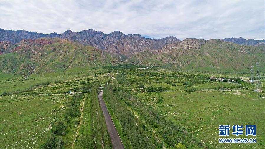 （壯麗70年&middot;奮斗新時(shí)代&mdash;&mdash;共和國(guó)發(fā)展成就巡禮&middot;圖文互動(dòng)）（9）生態(tài)美、百姓富&mdash;&mdash;品讀嶄新&ldquo;寧夏畫(huà)卷&rdquo;