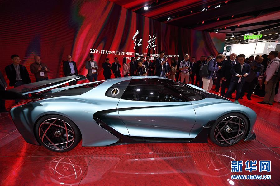 (新華全媒頭條·圖文互動(dòng))(13)中國道路越走越寬廣——社會(huì)主義中國實(shí)踐啟示錄