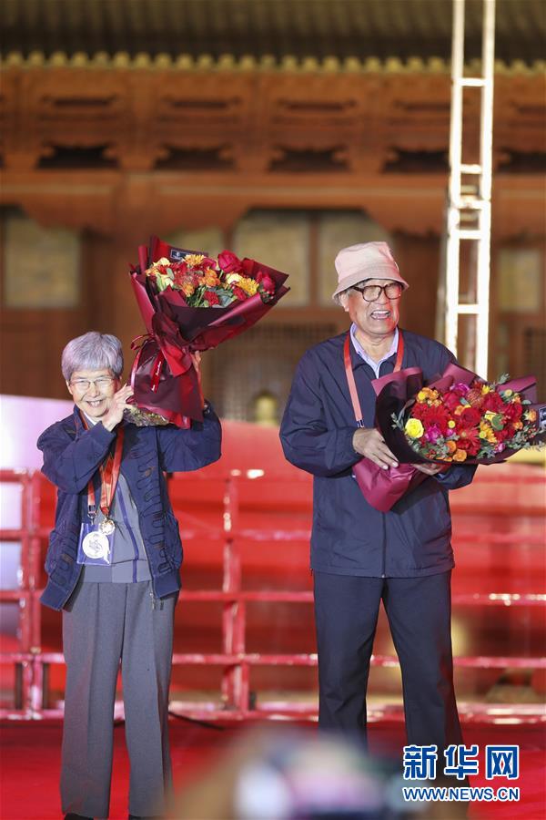 （圖文互動）（3）我以芳華伴敦煌&mdash;&mdash;記敦煌研究院建院75周年