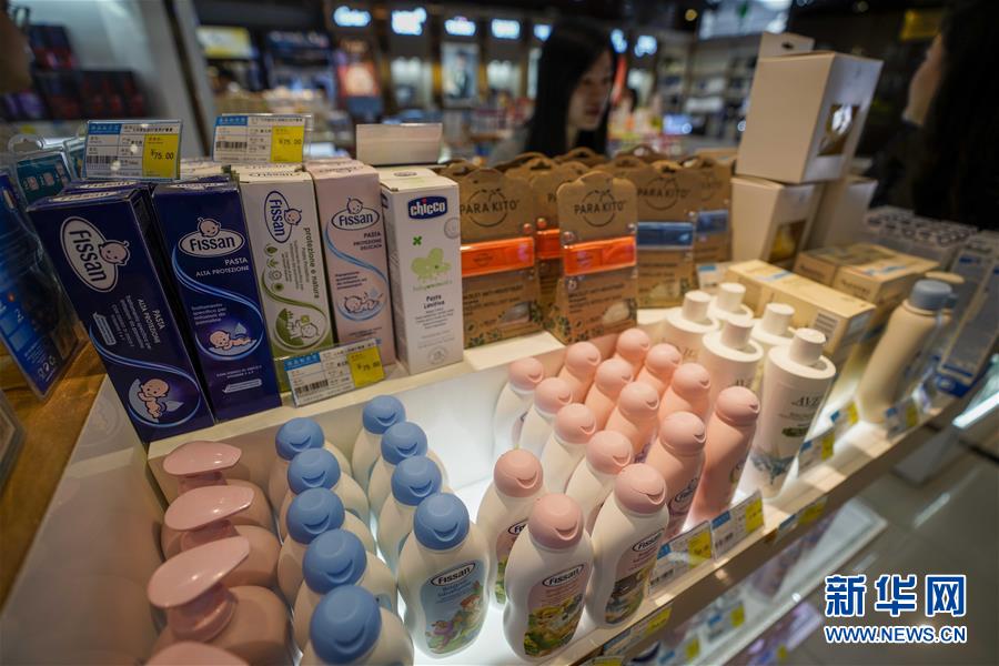 （在習近平新時代中國特色社會主義思想指引下&mdash;&mdash;新時代新作為新篇章&middot;總書記關切開放事&middot;圖文互動）（3）開放，讓迢迢邊關擁有穩(wěn)穩(wěn)幸福&mdash;&mdash;來自內陸沿邊開放小城的故事