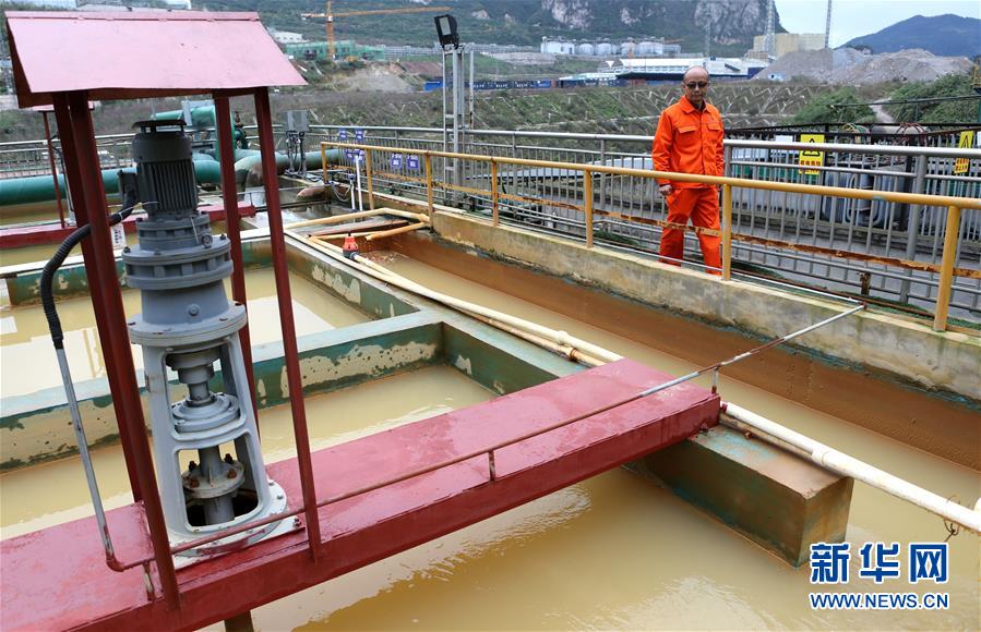 （四中全會(huì)精神在基層&middot;圖文互動(dòng)）（3）烏江清，貴州興&mdash;&mdash;貴州第一大河烏江治污記