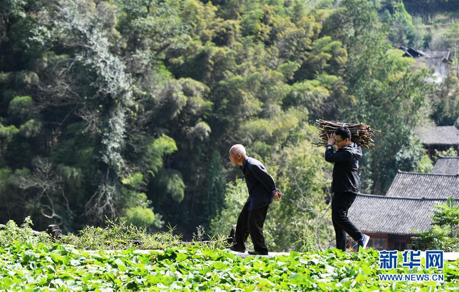 （新華全媒頭條&middot;圖文互動）（2）干部去哪兒了？&mdash;&mdash;貴州干部大規(guī)模下沉脫貧攻堅一線紀實