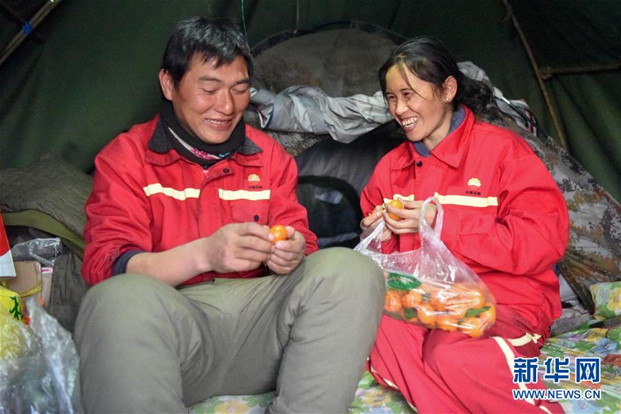 （新春走基層&middot;圖文互動）（7）寒冬里，&ldquo;沙漠玫瑰&rdquo;猶自綻放