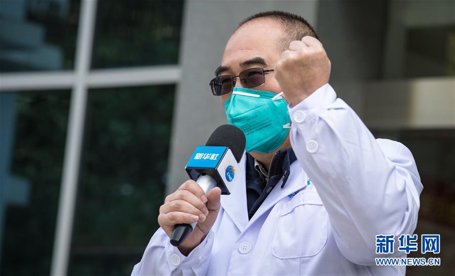 （新華全媒頭條&middot;聚焦疫情防控&middot;圖文互動(dòng)）（10）拼漸凍生命 與疫魔競(jìng)速&mdash;&mdash;記疫情&ldquo;風(fēng)暴眼&rdquo;中武漢金銀潭醫(yī)院院長(zhǎng)張定宇