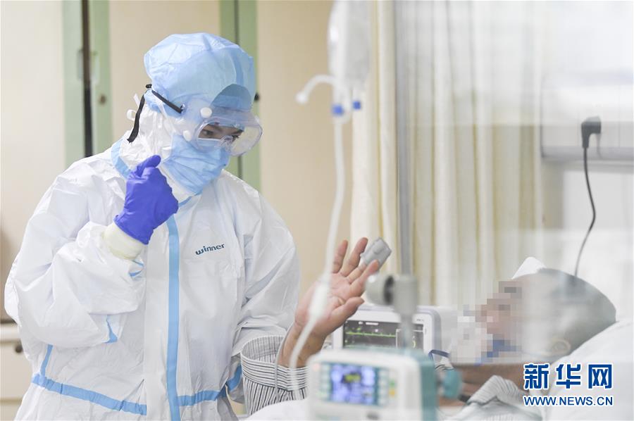 （新華全媒頭條&middot;圖文互動(dòng)）（9）滄海橫流顯本色　戰(zhàn)&ldquo;疫&rdquo;一線黨旗紅&mdash;&mdash;全國(guó)各領(lǐng)域基層黨組織和廣大黨員奮力打好疫情防控阻擊戰(zhàn)（1）