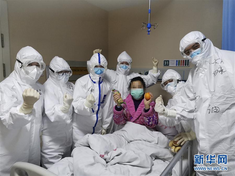 （在習(xí)近平新時(shí)代中國(guó)特色社會(huì)主義思想指引下&mdash;&mdash;新時(shí)代新作為新篇章&middot;習(xí)近平總書記關(guān)切事&middot;圖文互動(dòng)）（10）不放松！&mdash;&mdash;各地努力抓緊抓實(shí)抓細(xì)疫情防控