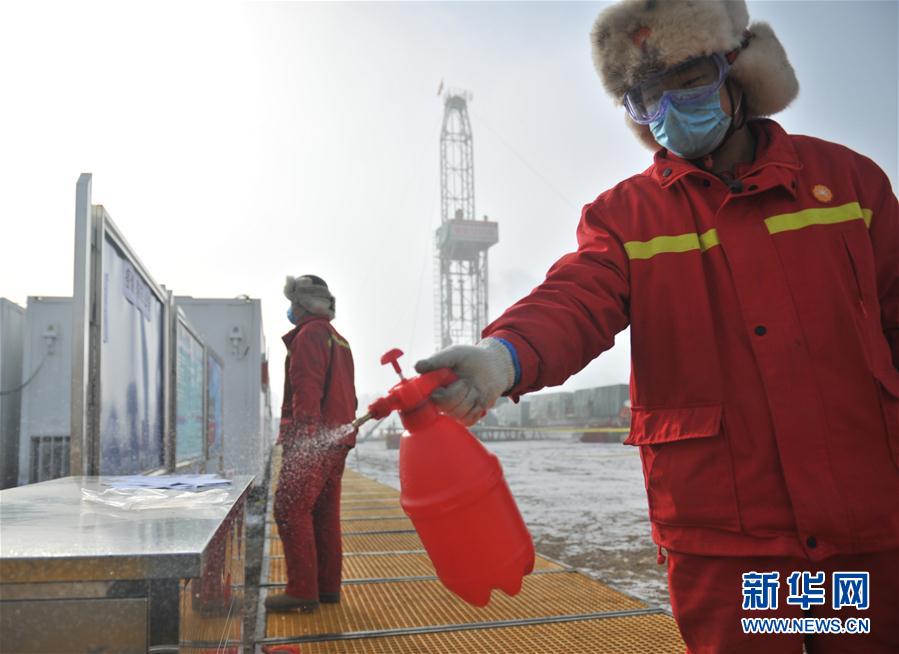 （圖文互動(dòng)）（1）大慶油田：一手抓防疫，一手抓生產(chǎn)