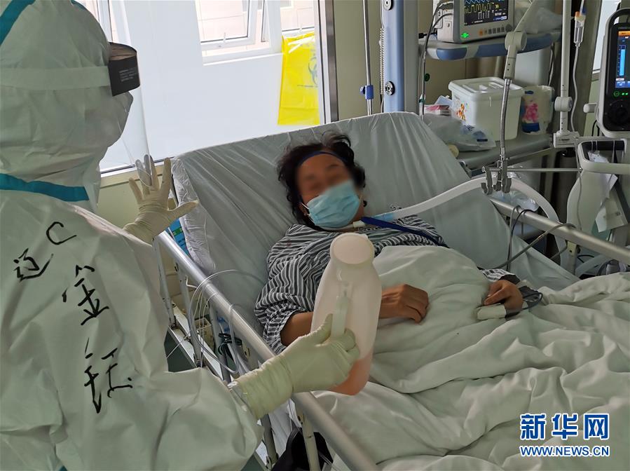（一線抗疫群英譜&middot;圖文互動）（5）生命之光，溫暖&ldquo;無面之交&rdquo;&mdash;&mdash;記抗疫一線重癥監(jiān)護室90后護士金鈺 