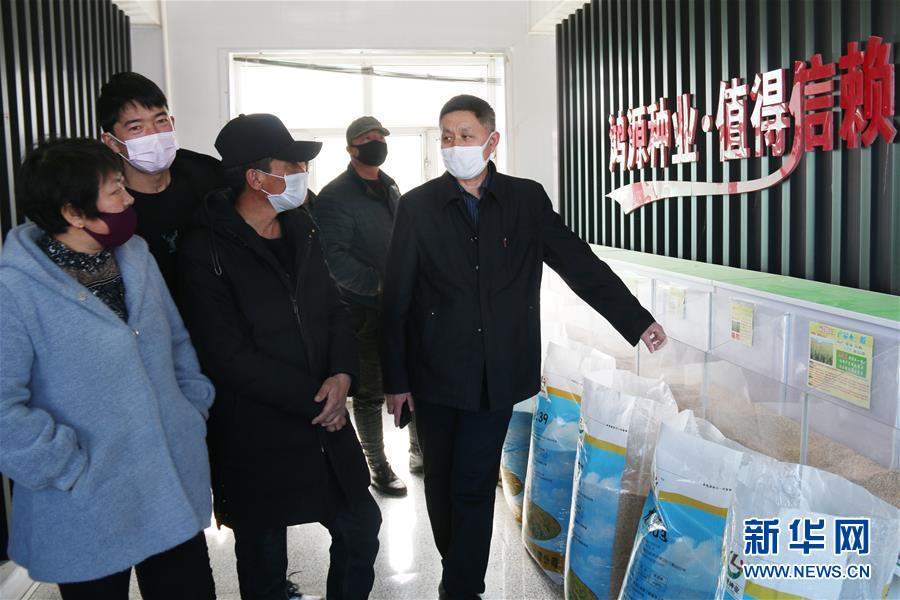 （新華全媒頭條&middot;圖文互動）（1）特殊時期，他們這樣履職&mdash;&mdash;全國人大代表這個春天在行動