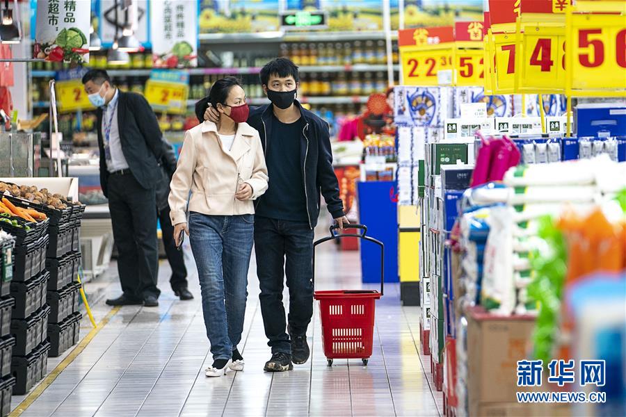 （新華全媒頭條&middot;圖文互動）（11）在艱難中重啟 在陣痛中復蘇&mdash;&mdash;湖北推動安全有序復工復產掃描