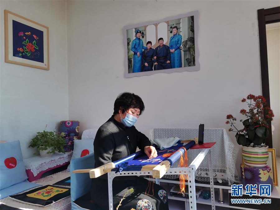 （新華全媒頭條&middot;圖文互動(dòng)）（12）內(nèi)蒙古貧困旗縣全部&ldquo;摘帽&rdquo;