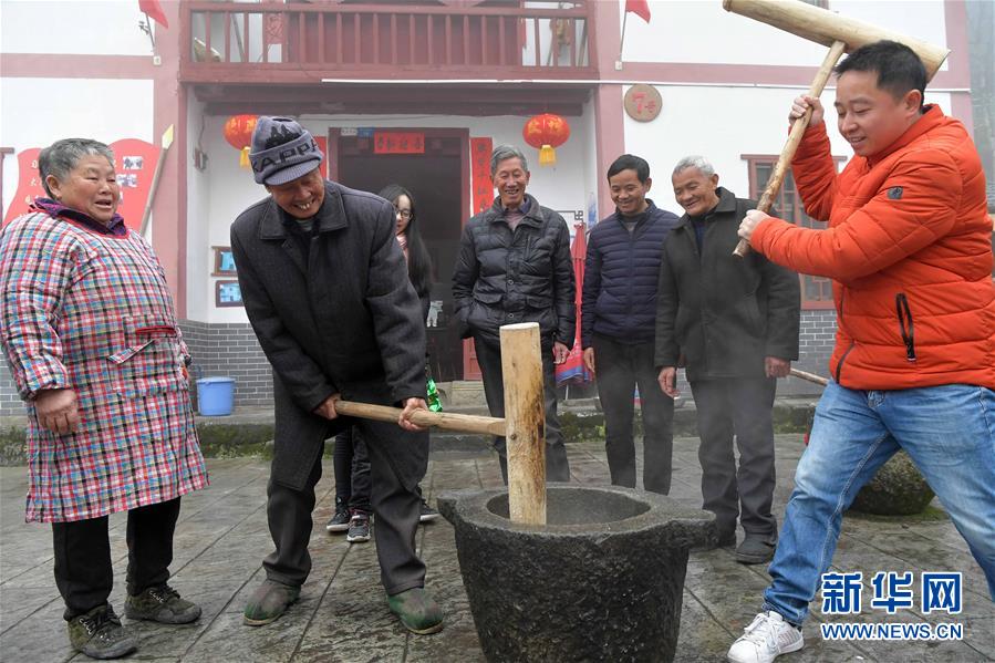 （新華全媒頭條&middot;圖文互動）（3）歷史坐標見證初心使命&mdash;&mdash;寫在江西革命老區(qū)貧困縣全部摘帽之際