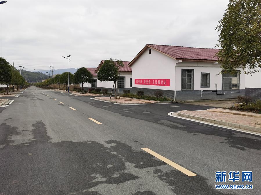 （圖文互動(dòng)）（1）&ldquo;為脫貧而來，為脫貧而去&rdquo;&mdash;&mdash;追記湖南炎陵縣委原書記黃詩燕 